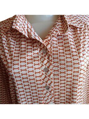True Vintage Top Medium 1970's Stretch Polyester Bone Print Hippy Mom COllared